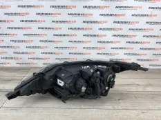 Фара галоген Nissan Qashqai 2014 260104EA0A J11 1.5 K9K 636, передняя правая