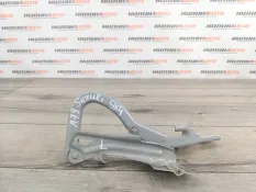 Петля капота Suzuki SX4 2009 5742080J00 YA21S 1.6 M16A, левая