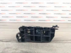 Кронштейн бампера Suzuki SX4 2009 7173280J00 YA21S 1.6 M16A, передний левый