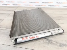 Радиатор кондиционера Hyundai Santa Fe 2014 976062W000 DM 2.2 CRDI