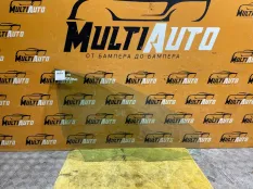 Стекло двери переднее правое Mercedes Cla C118