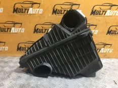 Корпус воздушного фильтра левый Audi Q7 4L