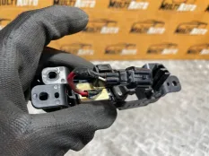 Кнопка открытия багажника KIA K5 G4FP 1.6L TURBO
