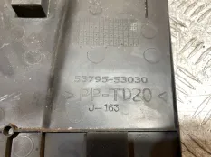 Накладка замка капота правая Lexus IS 2 2GRFSE