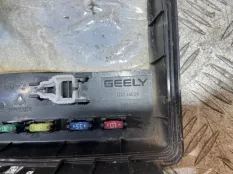 Крышка блока предохранителей Geely Monjaro KX11