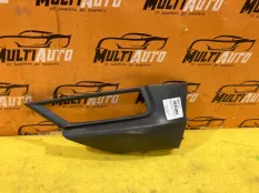 Накладка противотуманной фары передняя левая