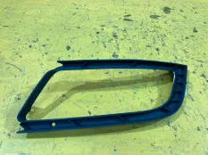 Накладка противотуманной фары передняя правая