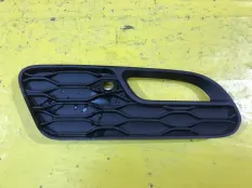 Решетка в бампер задняя правая Mini Cooper Hatch
