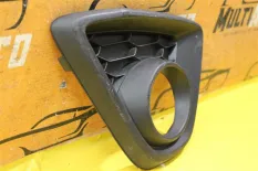 Накладка противотуманной фары передняя правая