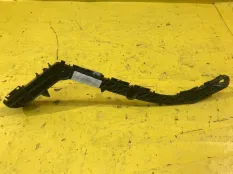 Кронштейн бампера задний правый Toyota Land