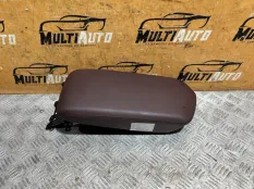 Подлокотник Geely Monjaro KX11 2025
