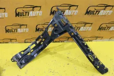 Кронштейн бампера задний правый Mercedes C classe