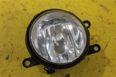 Фара противотуманная левая Toyota Land Cruiser
