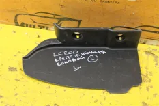 Крепление фонаря заднее левое Toyota Land Cruiser