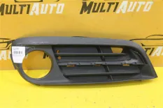 Накладка противотуманной фары передняя правая BMW