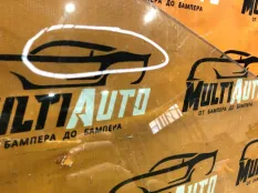 Стекло двери переднее правое BMW 5 Series G30