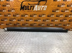 Накладка порога правая Mitsubishi Outlander 3
