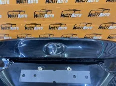 Крышка багажника Toyota Camry 70 2017-