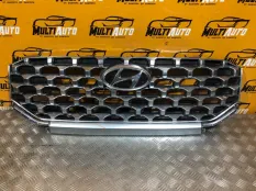 Решетка радиатора передняя Hyundai Santa Fe 4
