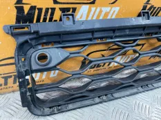 Решетка в бампер передняя Mini Cooper CountryMan