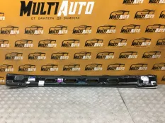 Кронштейн передней панели Hyundai HD35