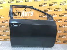 Дверь передняя правая Toyota Corolla 180 2013-2018