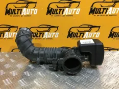 Резонатор воздушного фильтра Toyota Avensis T250