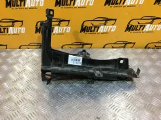 Кронштейн фары передний правый BMW 7 Series F01