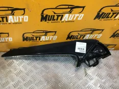 Накладка крышки багажника задняя левая Lexus RX 4