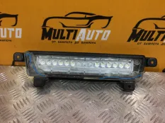 Фара противотуманная задняя Cadillac XT5 1