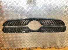 Решетка радиатора передняя Mercedes CLA C117