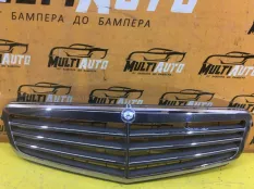 Решетка радиатора Mercedes C-Classe W204 2011-2014