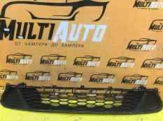 Решетка в бампер передняя Kia Ceed 3 2018-2020