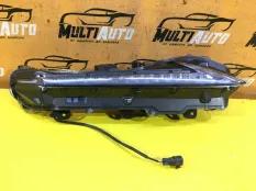 Дневной ходовой огонь передний правый Lexus NX 1