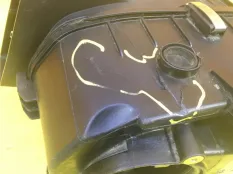 Корпус воздушного фильтра Maserati Levante 1