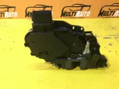 Замок двери Land Rover Range Rover