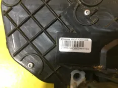 Замок двери задний левый Ford Focus 2