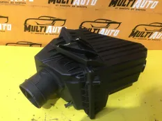 Корпус воздушного фильтра Land Rover Discovery