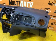 Торпедо Renault Logan 2 2013-2020