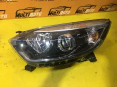 Фара левая Renault Kaptur 1 2016-2020