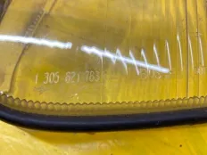 Стекло фары переднее левое Mercedes SLK R170