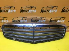 Решетка радиатора Mercedes C-Classe W204 2011-2014