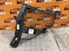 Кронштейн фары передний правый Lexus RX 2