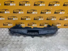 Дефлектор радиатора передний Mercedes E Classe