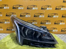 Фара передняя правая Kia Rio 4 2020-