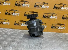 Компрессор кондиционера Volkswagen Touareg 2