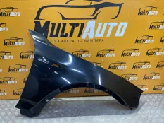 Крыло переднее правое BMW X3 E83 2007-2010