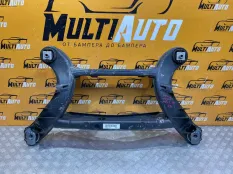 Подрамник Mercedes C-classe W204 2011-2015