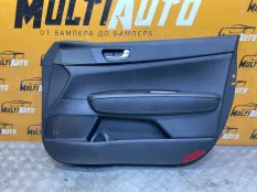 Обшивка двери передняя правая KIA Optima 4 2.4 GDI