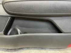 Обшивка двери передняя правая KIA Optima 4 2.4 GDI